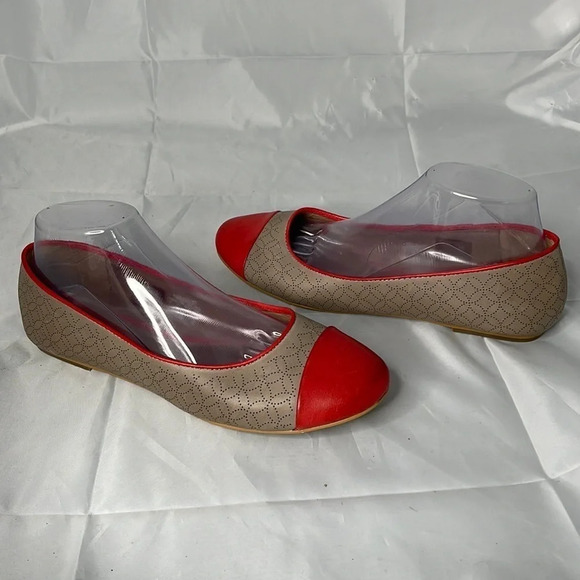 FOSSIL 2 Tone Leather Ballet Flats Coral Red Taupe  Grey Cap Toe Perforated 9 - Picture 11 of 11